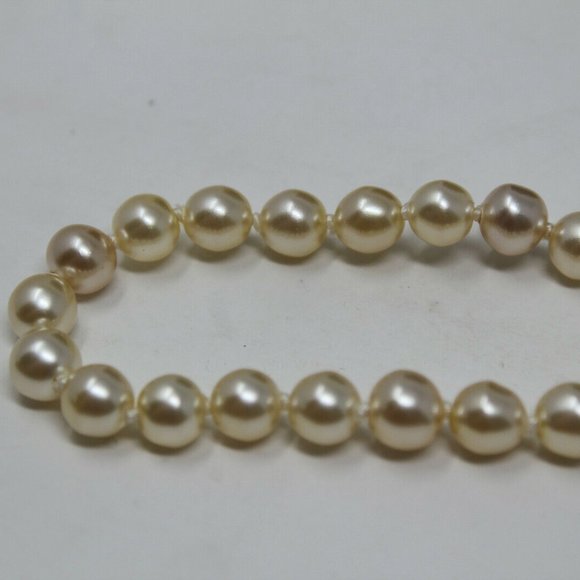 12P Logo Faux Pearl Chain Belt/Necklace - Picture 5 of 8